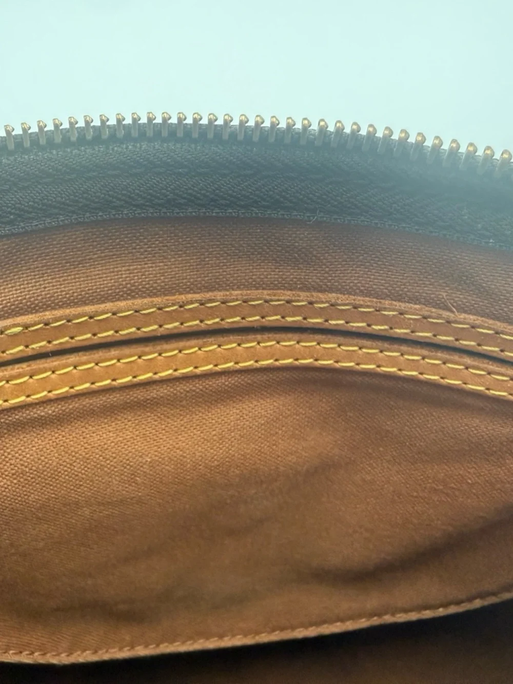 Louis Vuitton Speedy 30 Monogram Canvas Duffel Bag in Brown and Tan - Picture 10 of 13